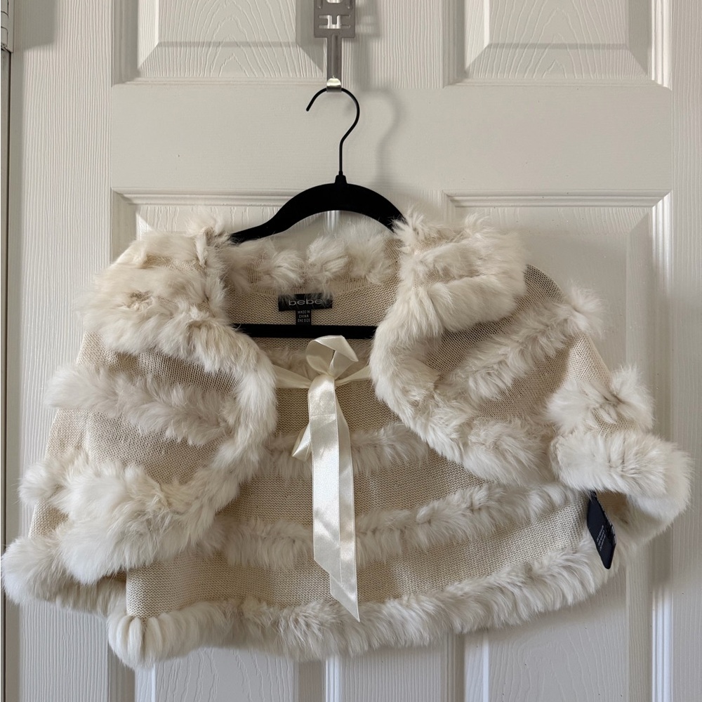 Women’s vintage Bebe Rabbit cape